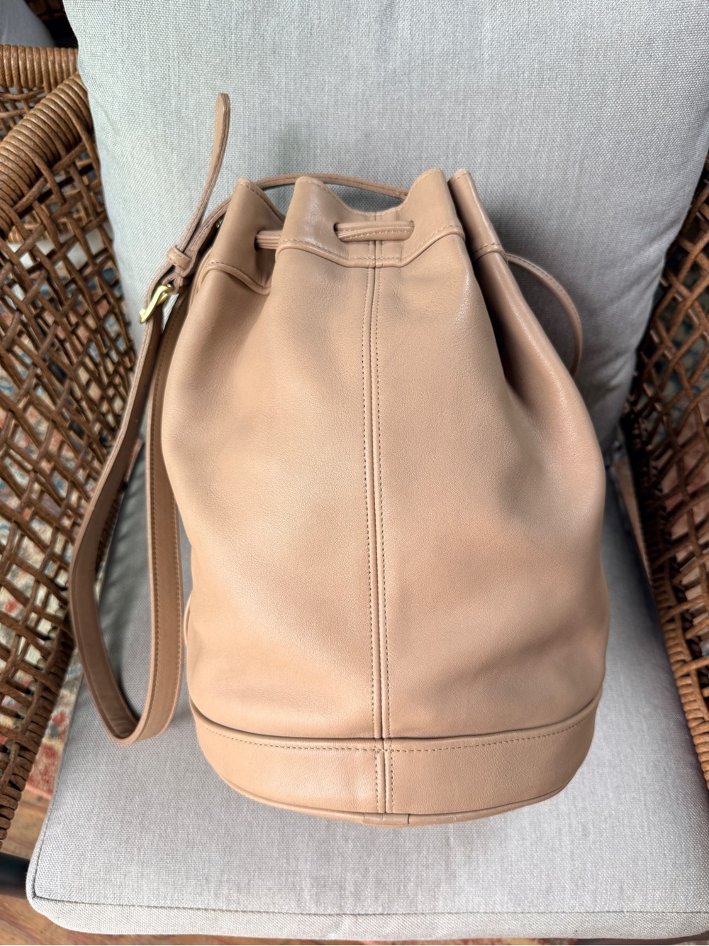 Vintage Coach Taupe Putty Drawstring Bucket Bag